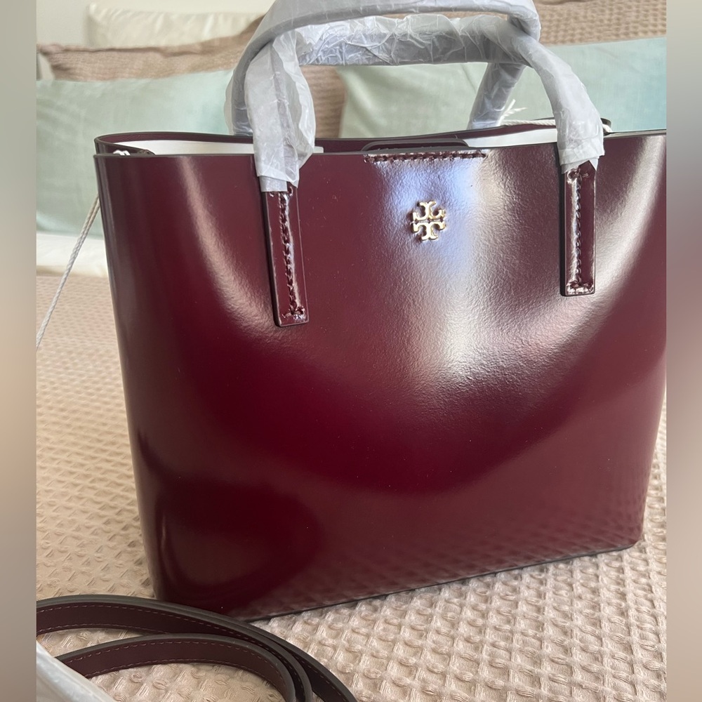 Tory Burch burgundy Leather Tote (Blake Patent Small Tote